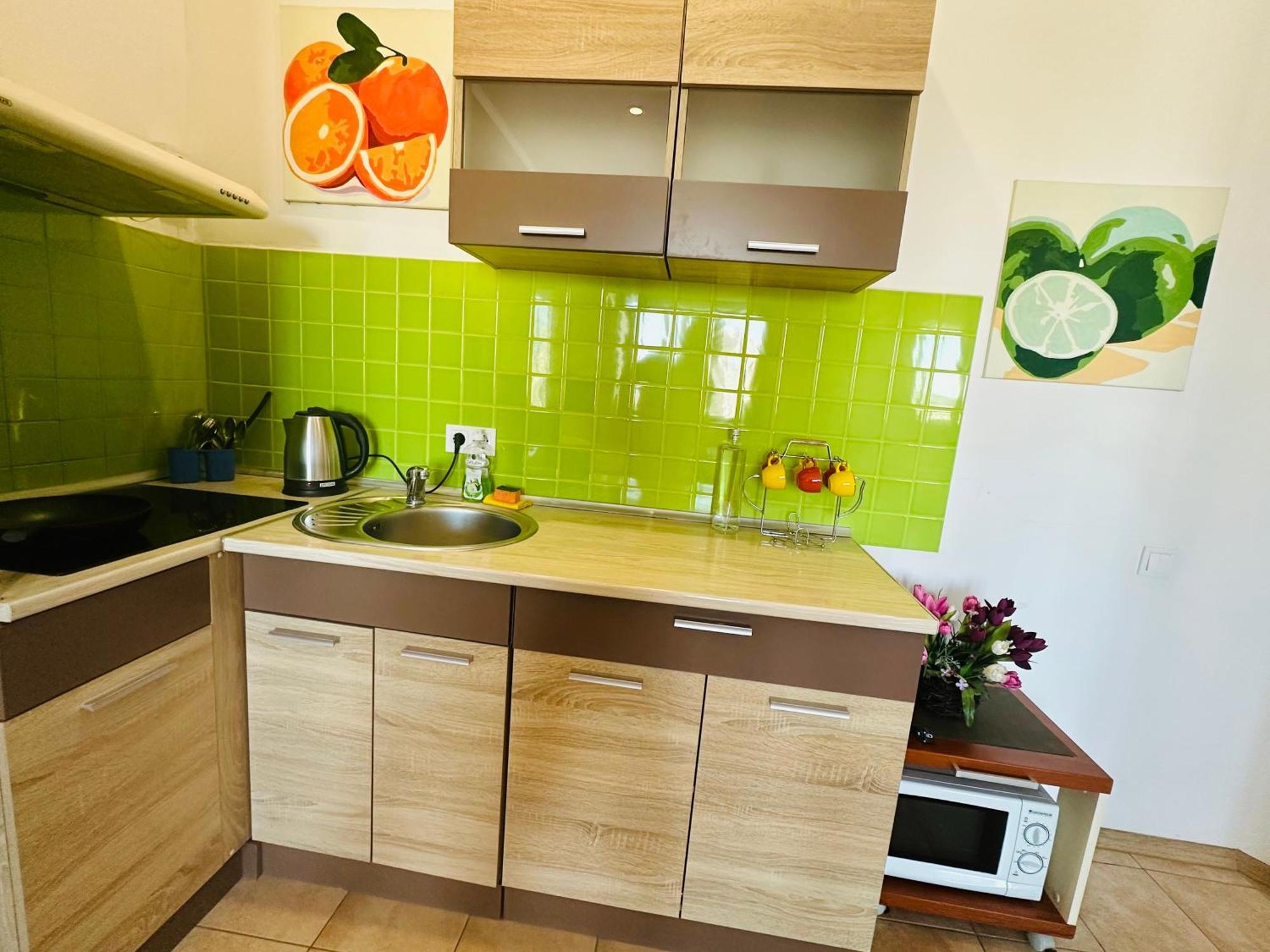 Apartments On Marshala Govorova Одеса Екстер'єр фото